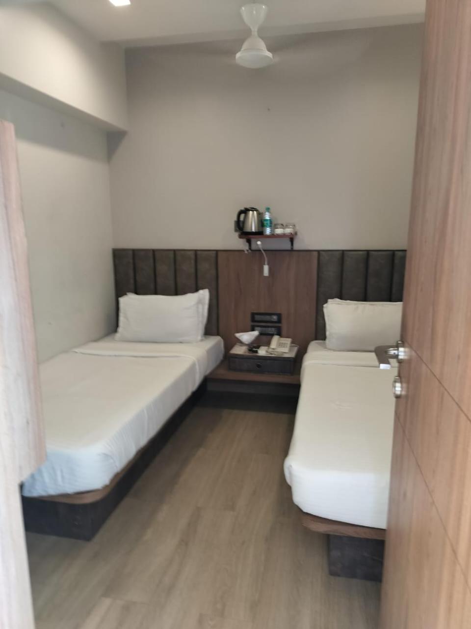 Hotel Olten Mumbai  Buitenkant foto